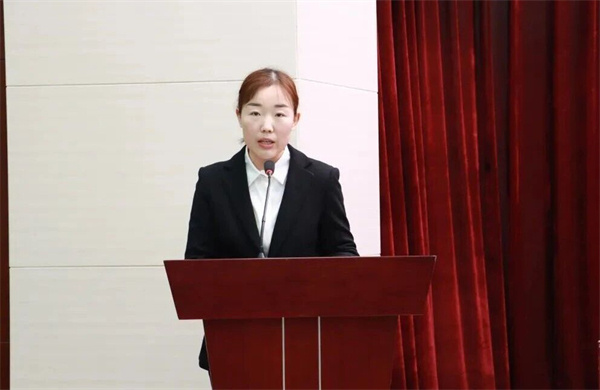 凝智慧聚合力加速實(shí)現(xiàn)百龍夢(mèng)！|百龍創(chuàng)園2025年工作總結(jié)暨表彰大會(huì)隆重召開(kāi)